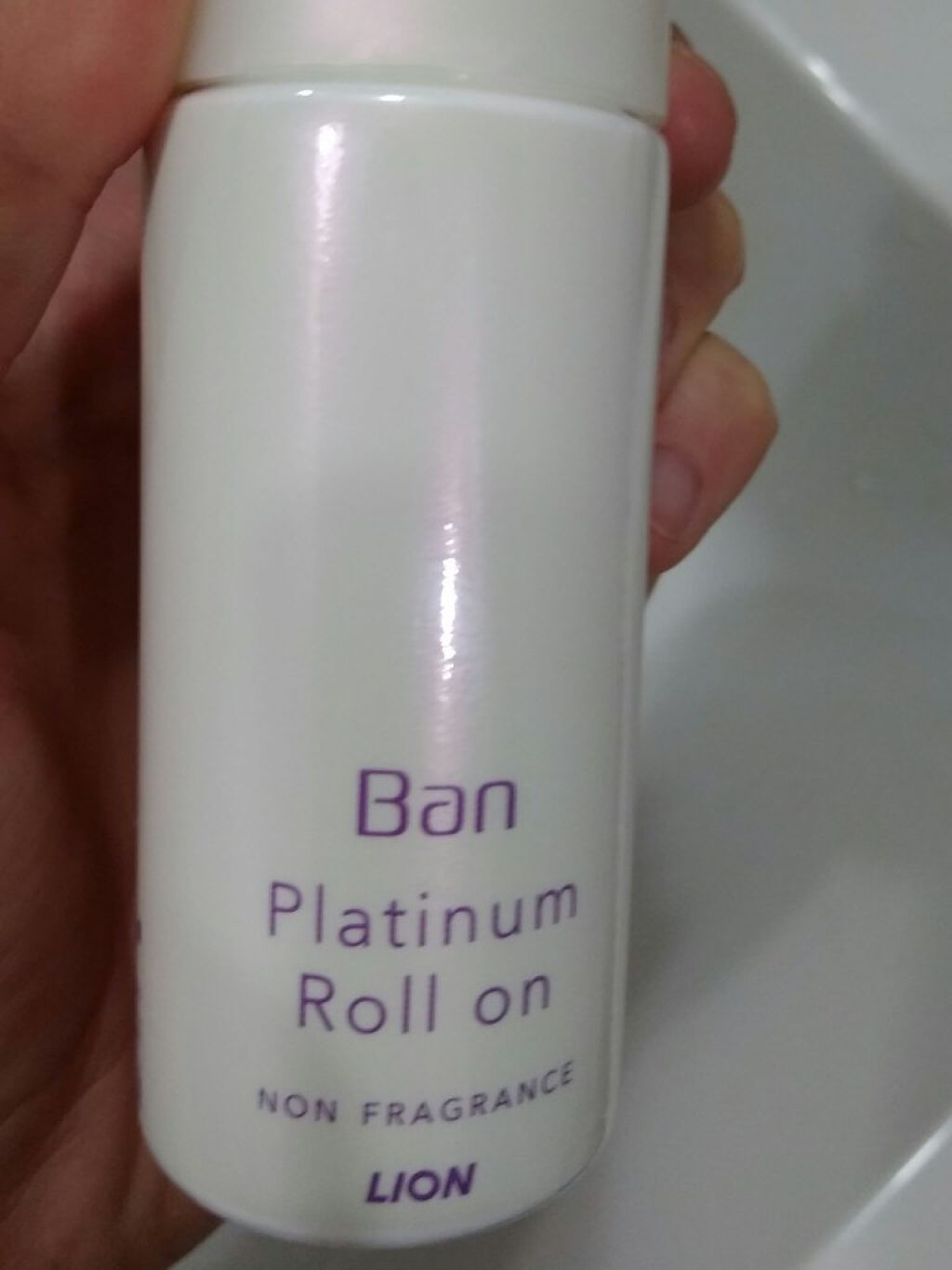 みいな on LIPS 「こんばんは~暑くなって来ました~😅Ban 汗ブロック(無香料)..」(1枚目)