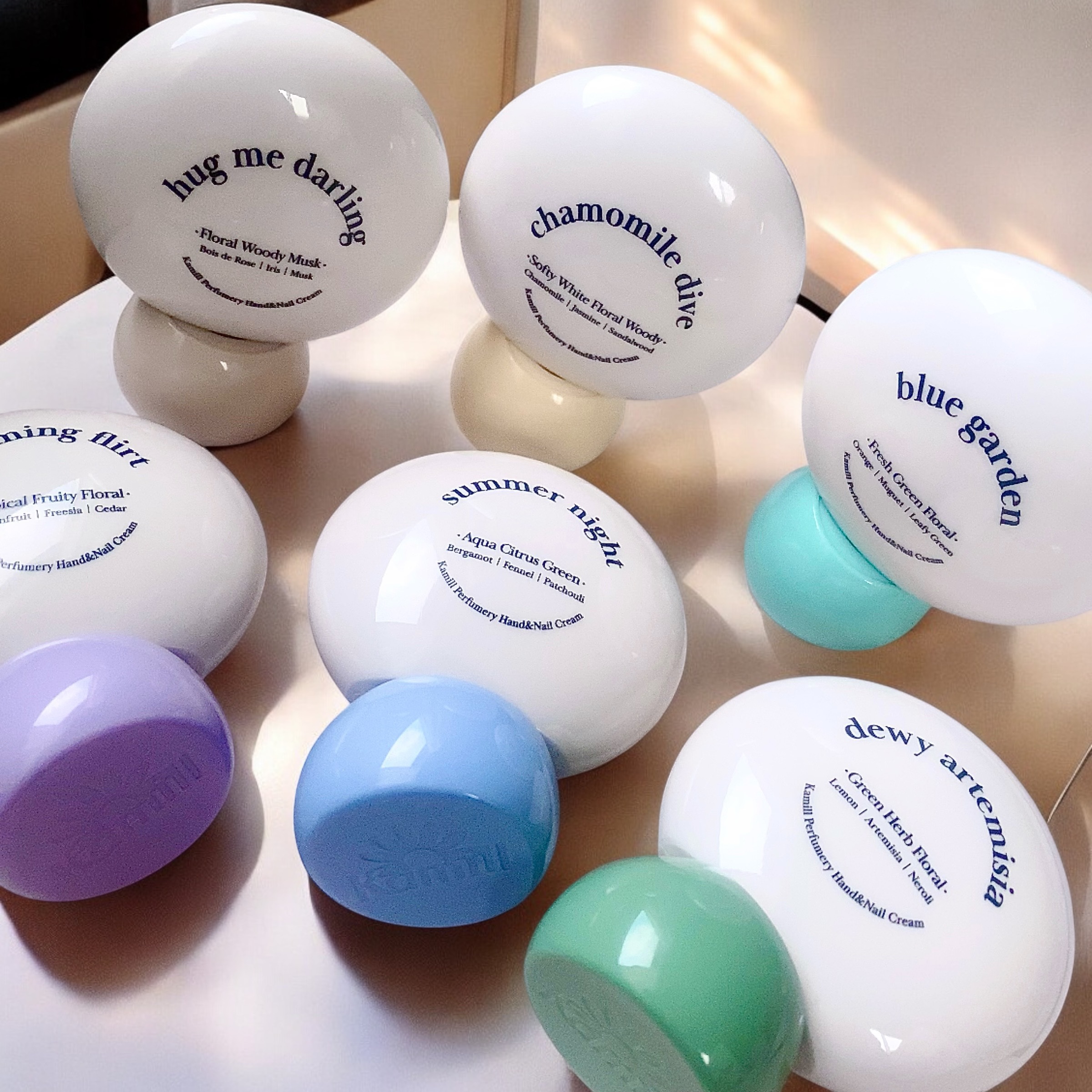 パフューマリー ハンド＆ネイルクリーム カモミールダイブ 50ml/カミール/ハンドクリームを使ったクチコミ（1枚目）