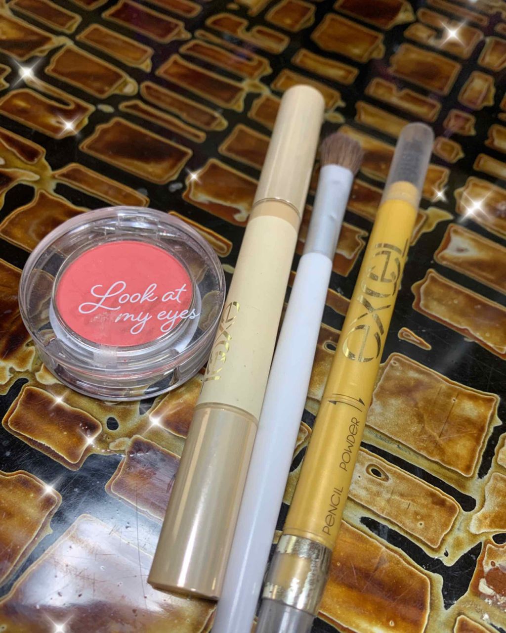 ルックアット マイアイズ/ETUDE/単色アイシャドウを使ったクチコミ（3枚目）