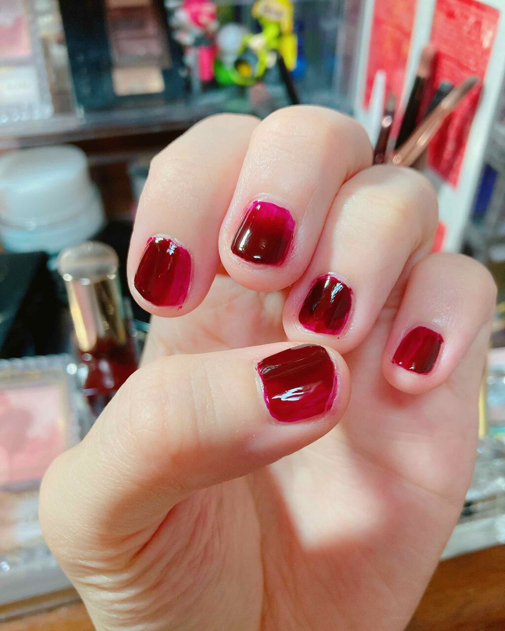 ルナソル ネイルポリッシュ 04 Dark Garnet/LUNASOL/マニキュアを使ったクチコミ（2枚目）