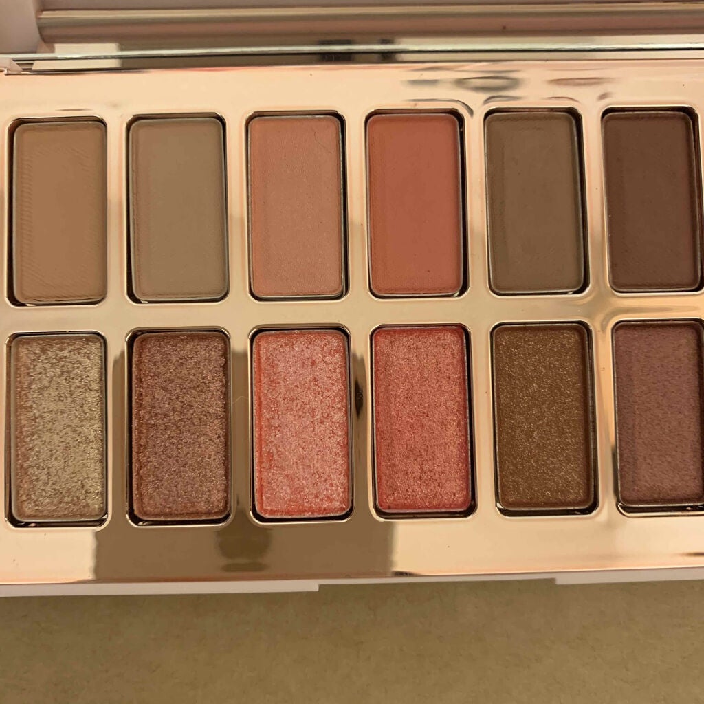 バレンタインボックス3ローズモーメント/VAVI MELLO/アイシャドウパレットを使ったクチコミ(2枚目)