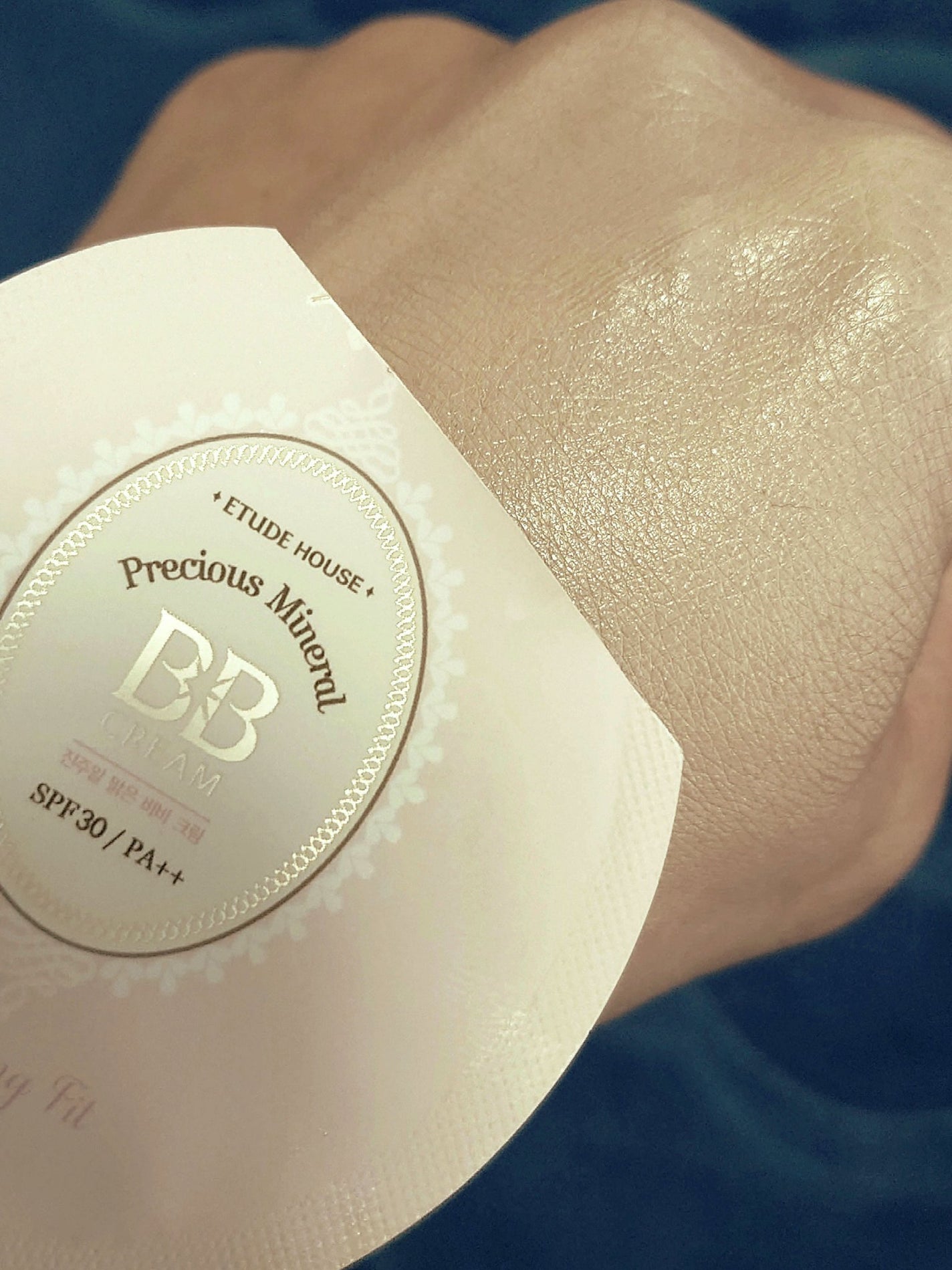 プレシャスミネラル BBクリーム ブルーミングフィット/ETUDE/BBクリームを使ったクチコミ(5枚目)