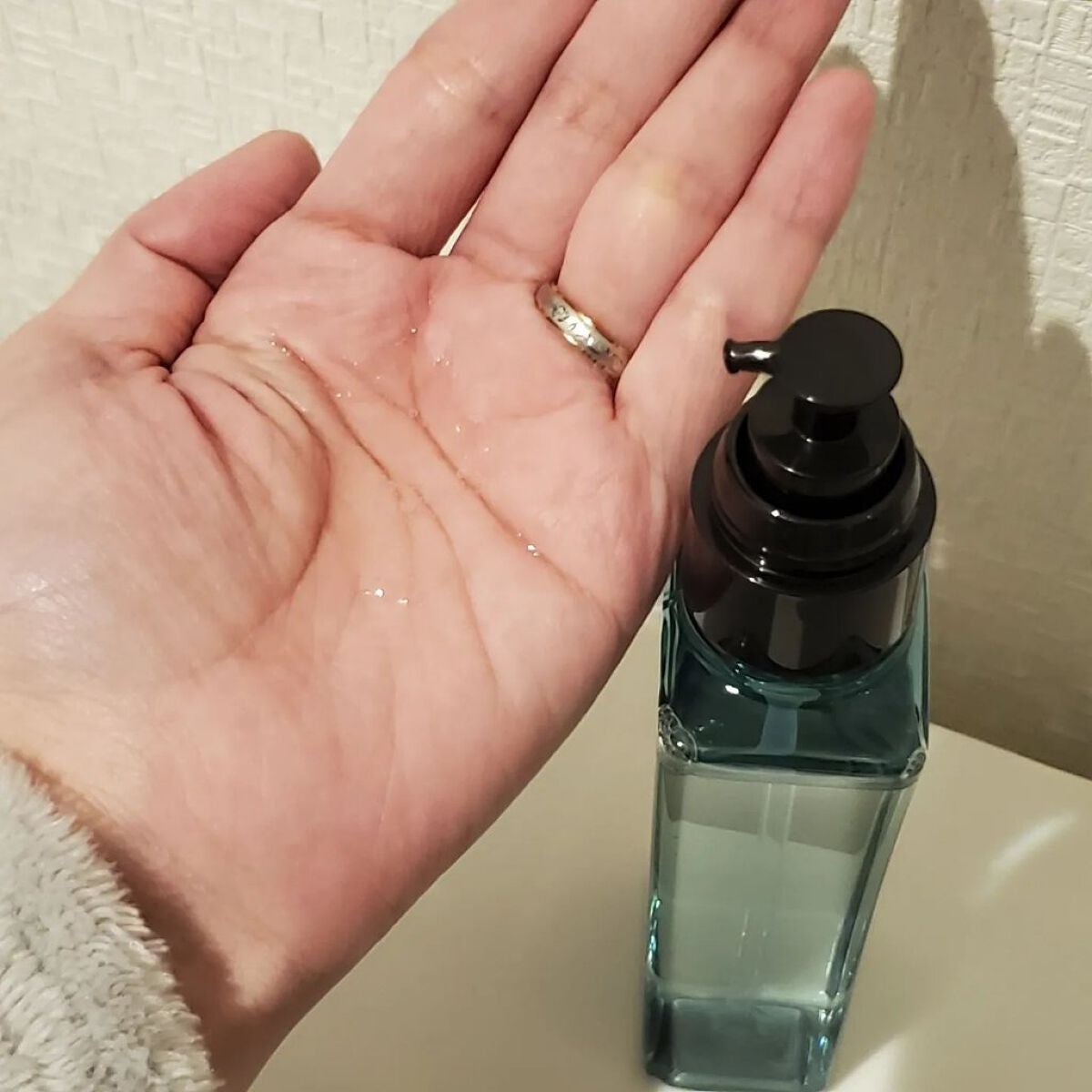 フォルムコントロール ヘアオイル W/スティーブンノル ニューヨーク/ヘアオイルを使ったクチコミ(2枚目)