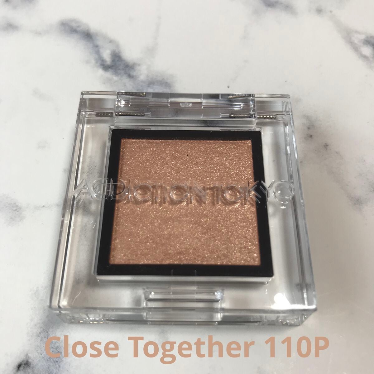 アディクション ザ アイシャドウ スパークル/ADDICTION/単色アイシャドウを使ったクチコミ(4枚目)