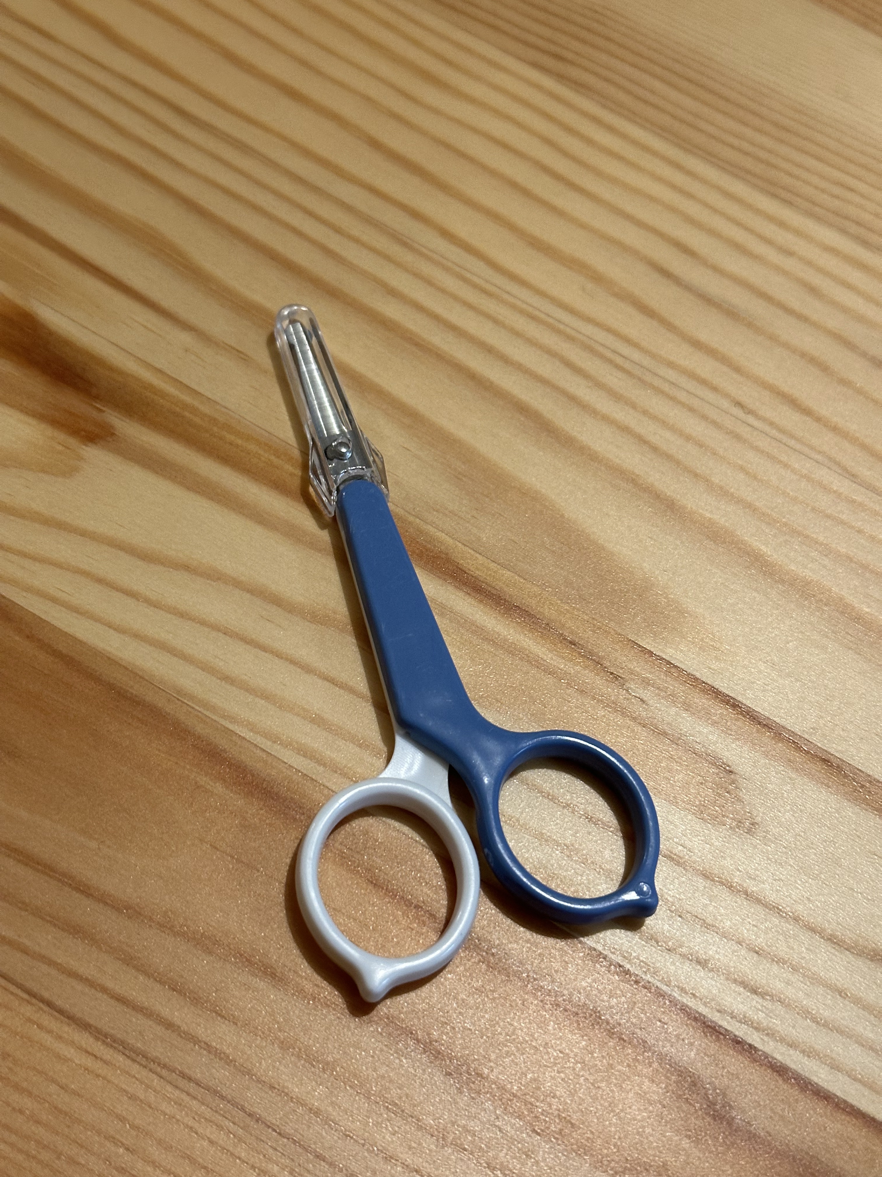 鼻毛切ハサミ/DAISO/その他を使ったクチコミ（1枚目）