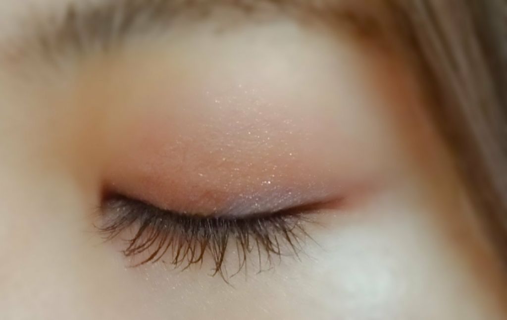 アリュールド シングル アイシャドウ/DAZZSHOP/単色アイシャドウを使ったクチコミ（2枚目）