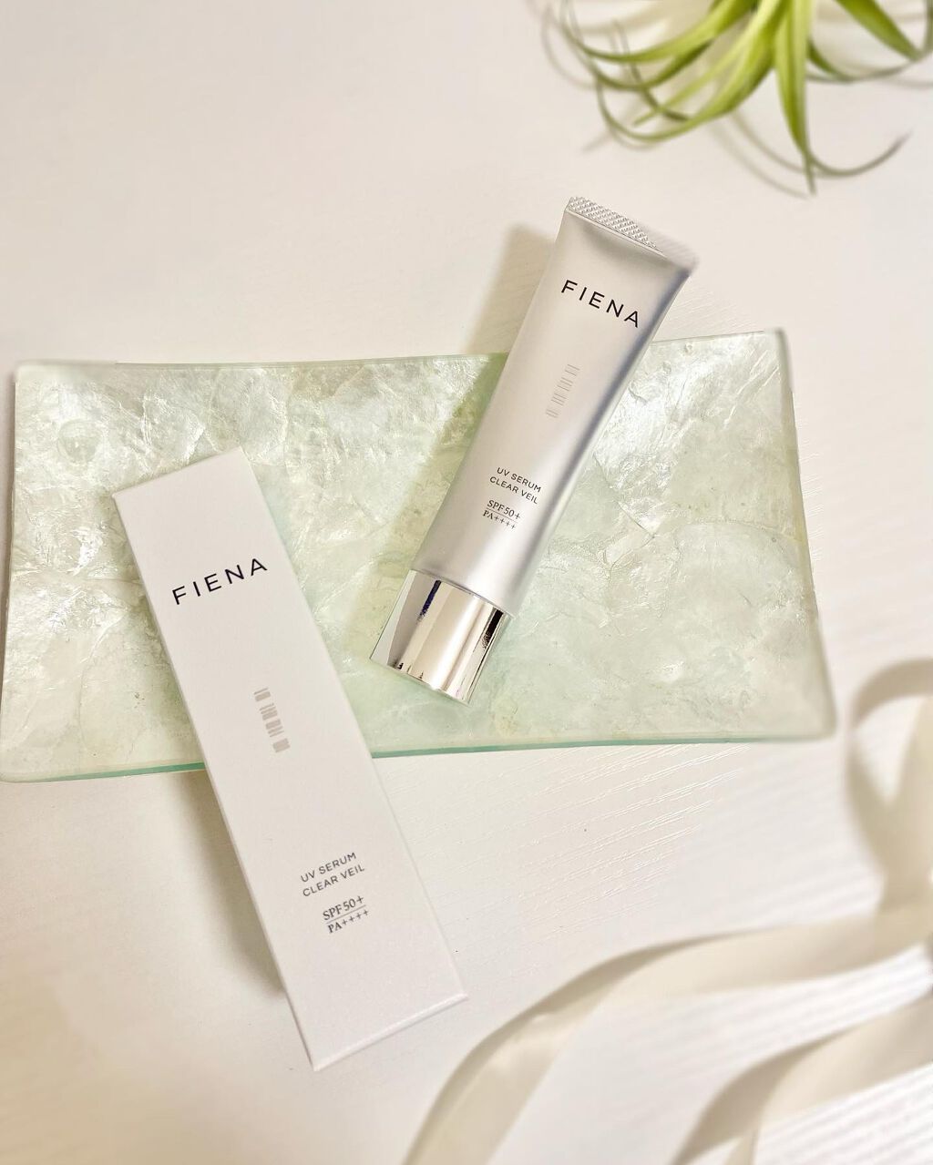 UVセラムクリアヴェール/FIENA/日焼け止めローションを使ったクチコミ(2枚目)
