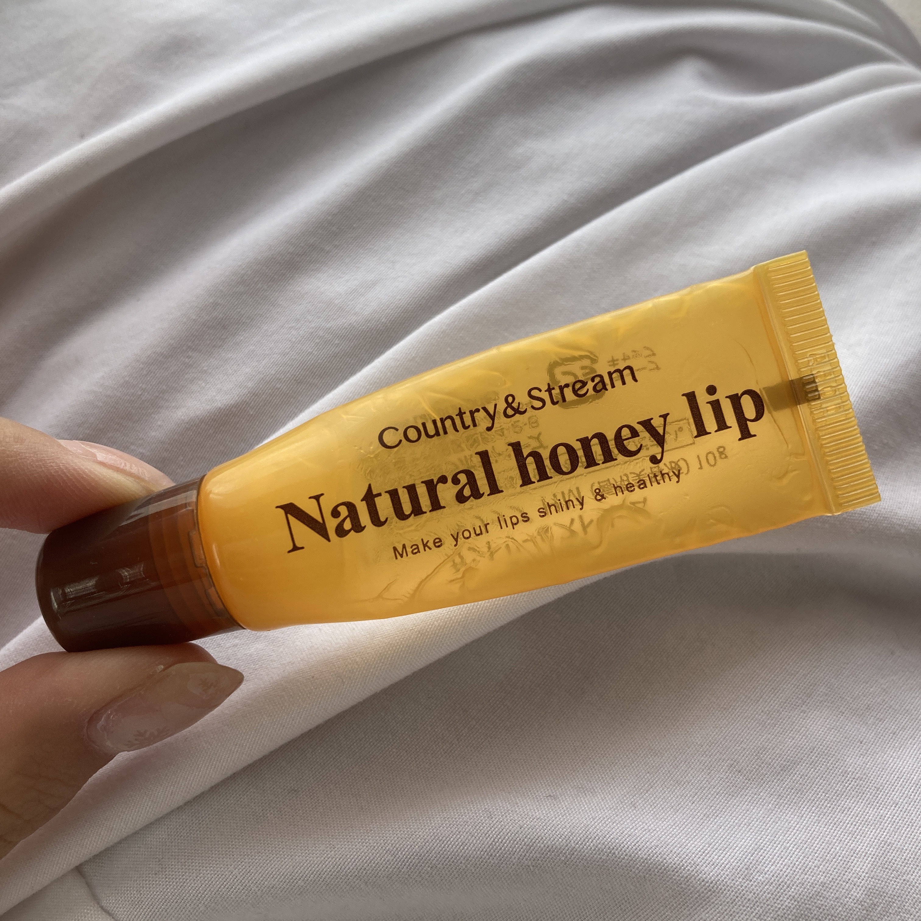 ハニーフルリップ HM/カントリー&ストリーム/リップ美容液を使ったクチコミ（1枚目）