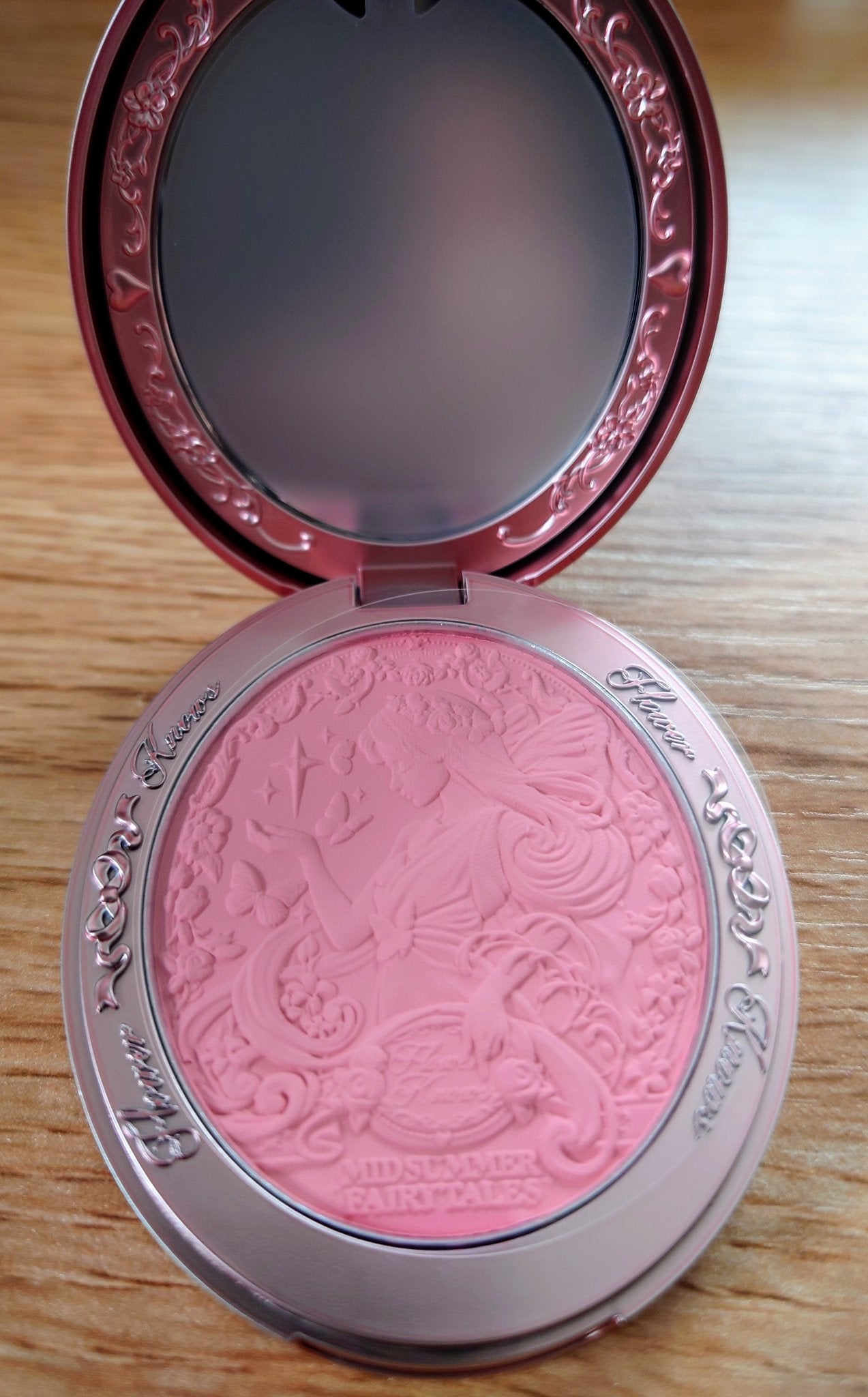 ミッドサマーフェアリーテイルズコレクション 5色アイシャドウパレット/FlowerKnows/アイシャドウパレットを使ったクチコミ(3枚目)