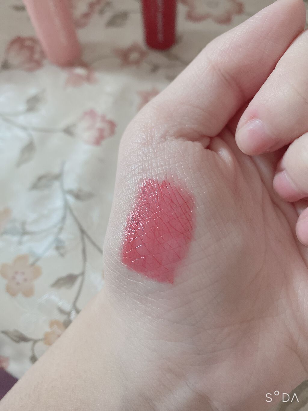 ジューシーラスティングティント/rom&nd/リップティントを使ったクチコミ(2枚目)