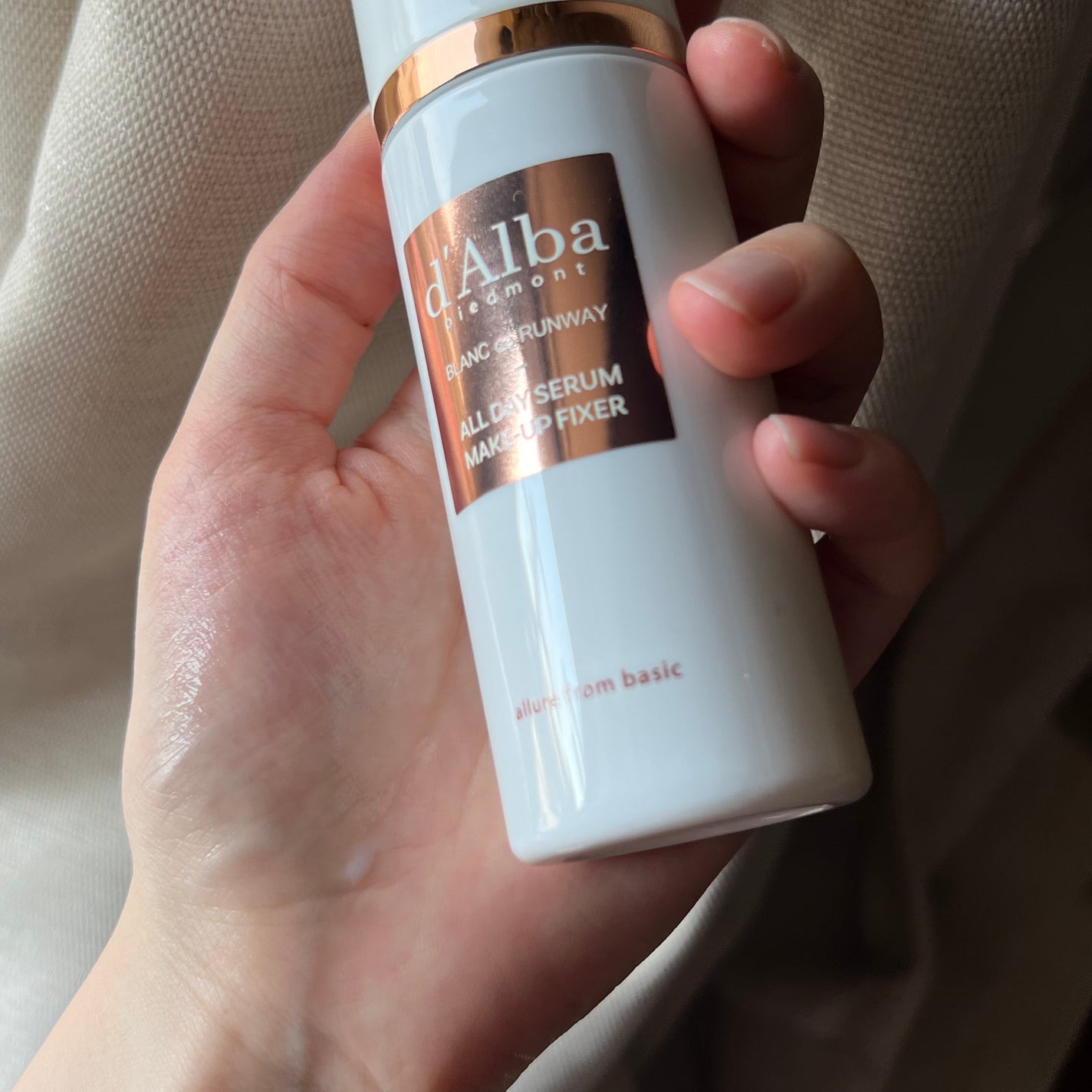オールデイセラムメイクアップフィクサー/ダルバ/フィックスミストを使ったクチコミ(3枚目)