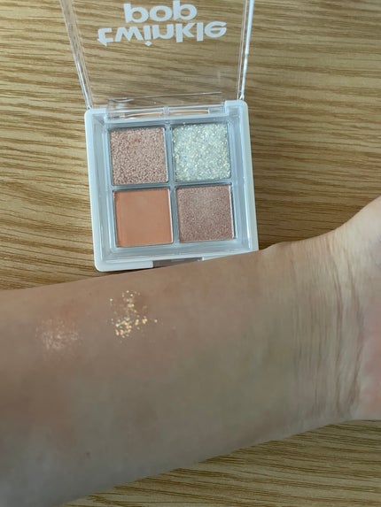 Chie  on LIPS 「セブンで買える本日発売のコスメ!twinklepopのアイシャ..」(3枚目)