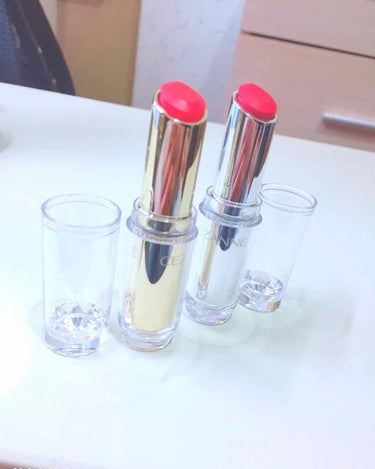 shiny_beauty_ewr on LIPS 「今回紹介するのはせザンヌのラスティンググロスっていうちょーぜつ..」（1枚目）