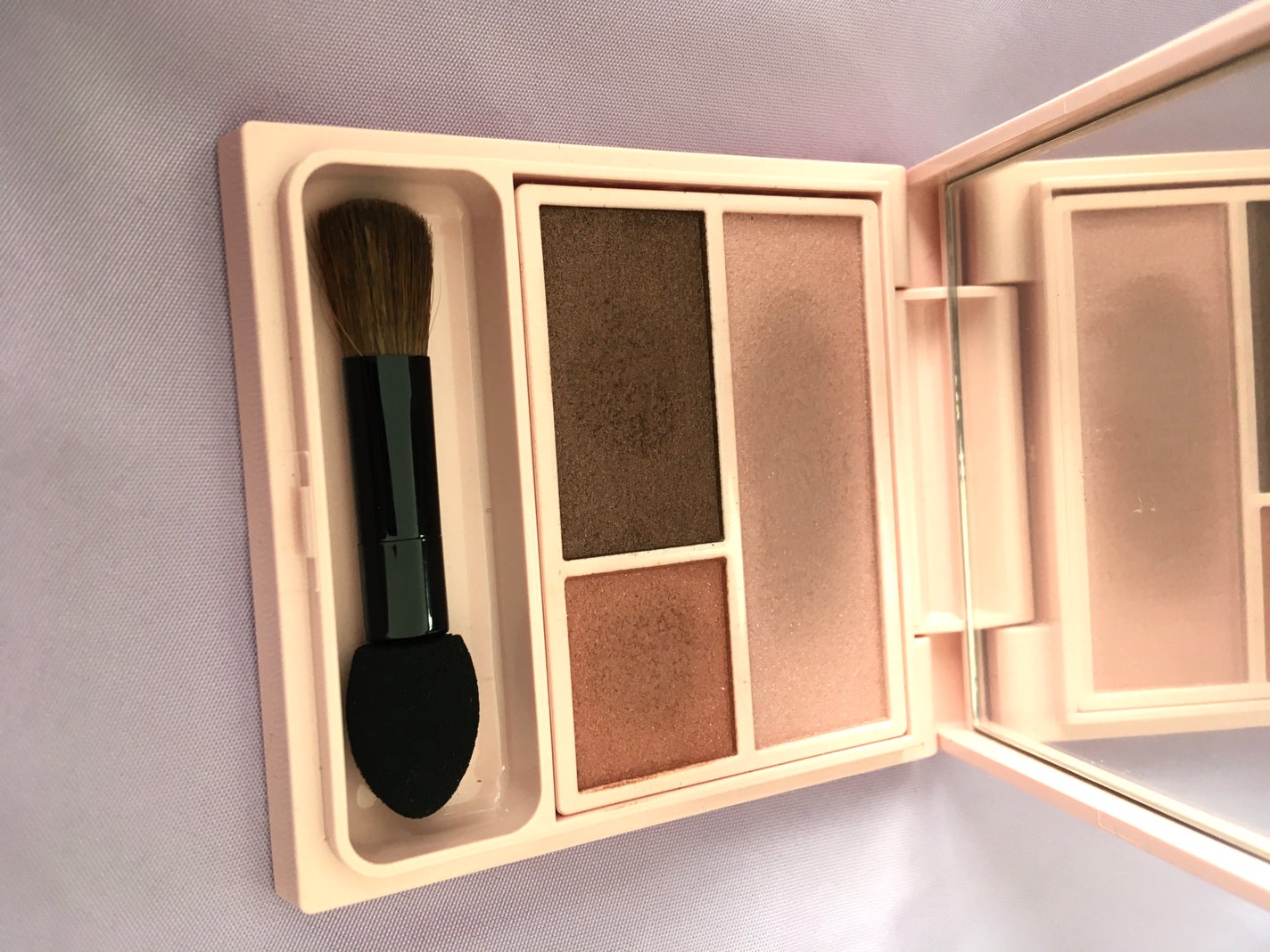 フーミー アイシャドウパレット/WHOMEE/アイシャドウパレットを使ったクチコミ(1枚目)