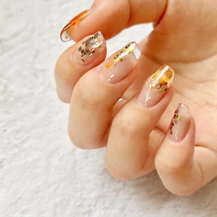 #セルフネイル,#セルフジェルネイル,#鮮やか夏ネイル,#夏ネイル,#リゾートネイル,#オレンジネイル,#クリアネイル,#シアーネイル,#透け感ネイル,#タイルネイル,#タトゥーネイル,#時短ネイル,#ビーチネイル,#ゴールドネイルのネイルデザイン