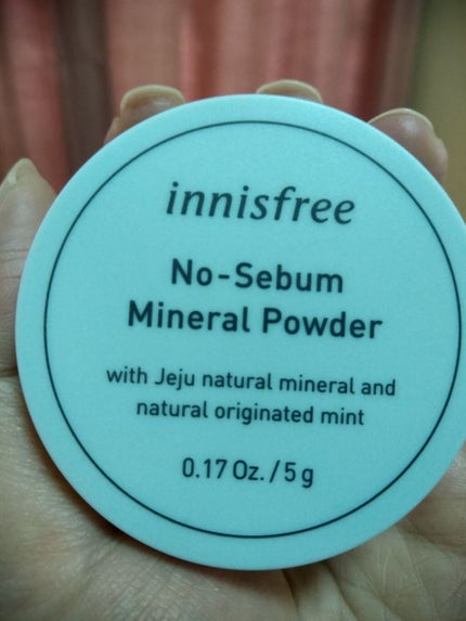 ノーセバム ミネラルパウダー/innisfree/ルースパウダーを使ったクチコミ(1枚目)