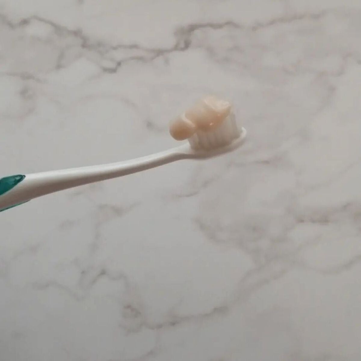 ピュオーラ36500 薬用ハグキ高密着クリームハミガキ/ピュオーラ/歯磨き粉を使ったクチコミ(3枚目)