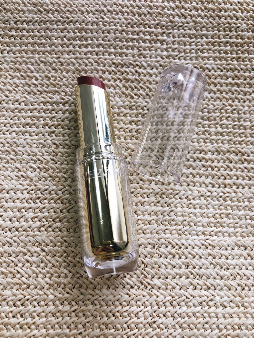 ラスティンググロスリップ/CEZANNE/口紅を使ったクチコミ(2枚目)