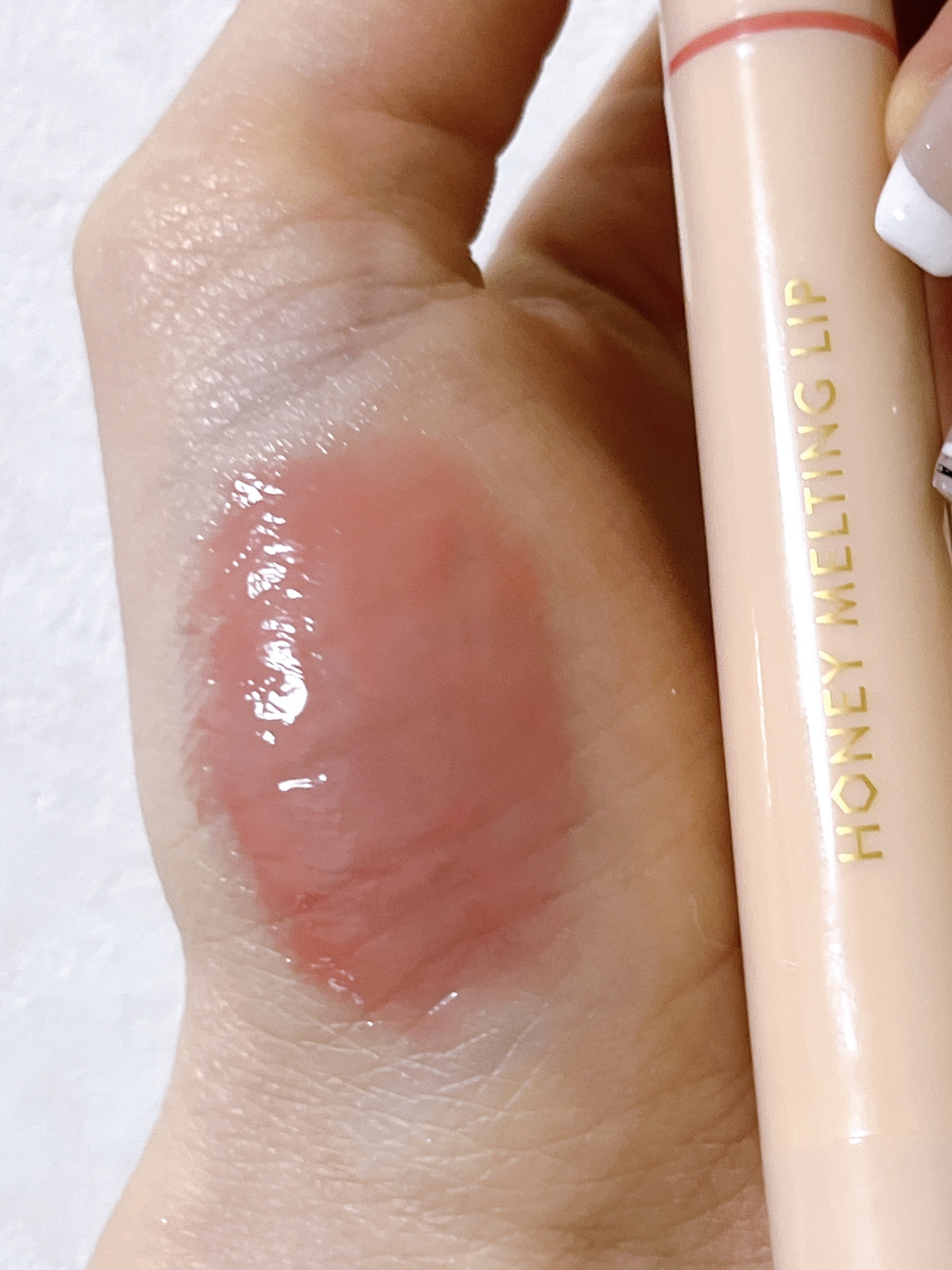 ハニーメルティングリップ/ネイチャーリパブリック/口紅を使ったクチコミ（3枚目）