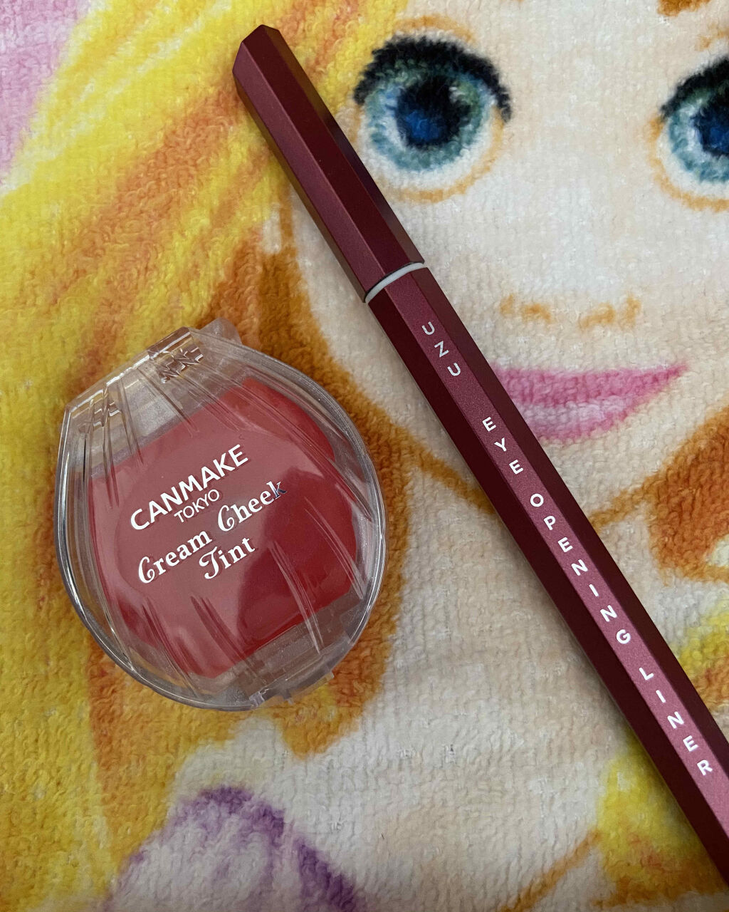 EYE OPENING LINER/UZU BY FLOWFUSHI/リキッドアイライナーを使ったクチコミ（3枚目）