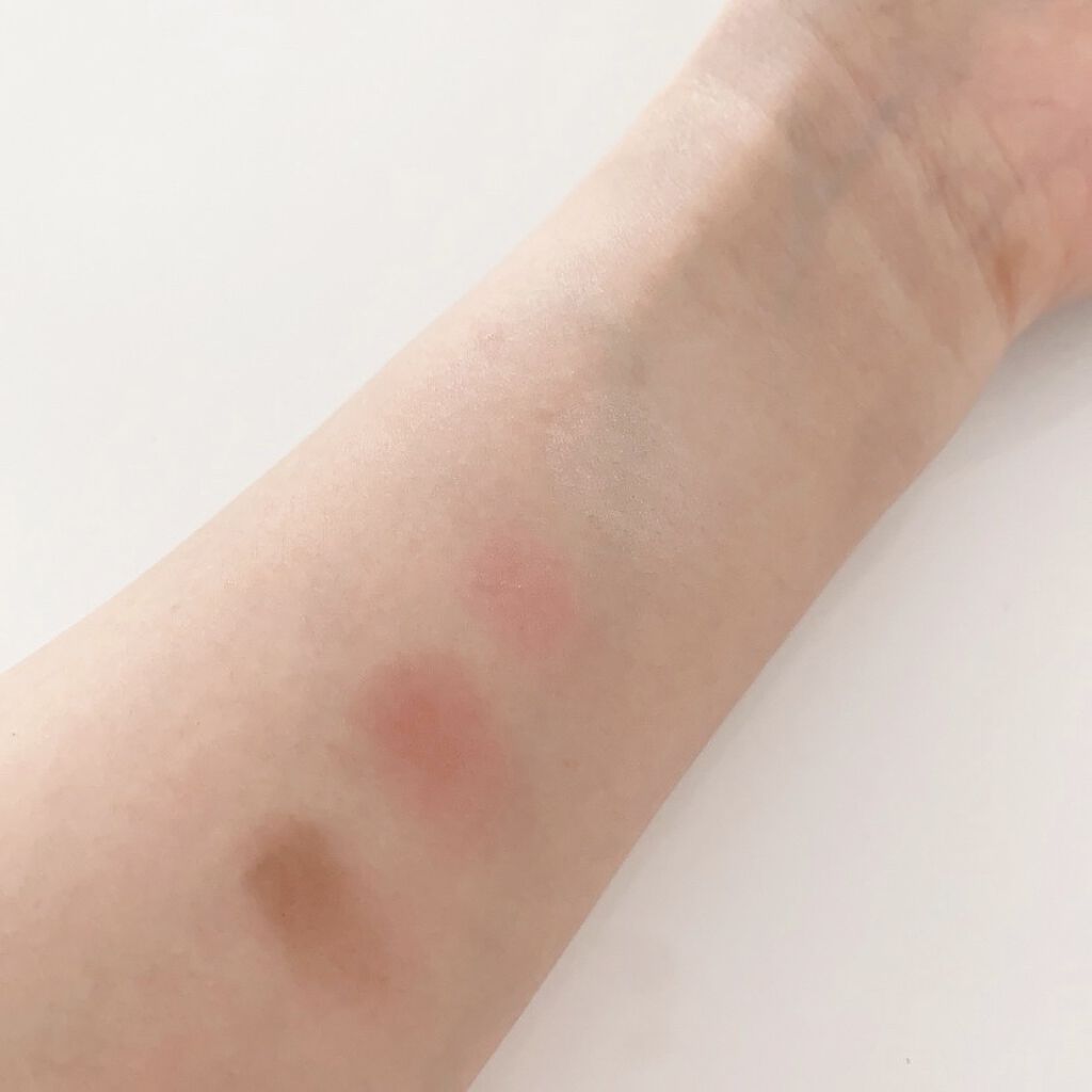 マカロングロウアイズ 01 Cassis/LUNASOL/アイシャドウパレットを使ったクチコミ（3枚目）