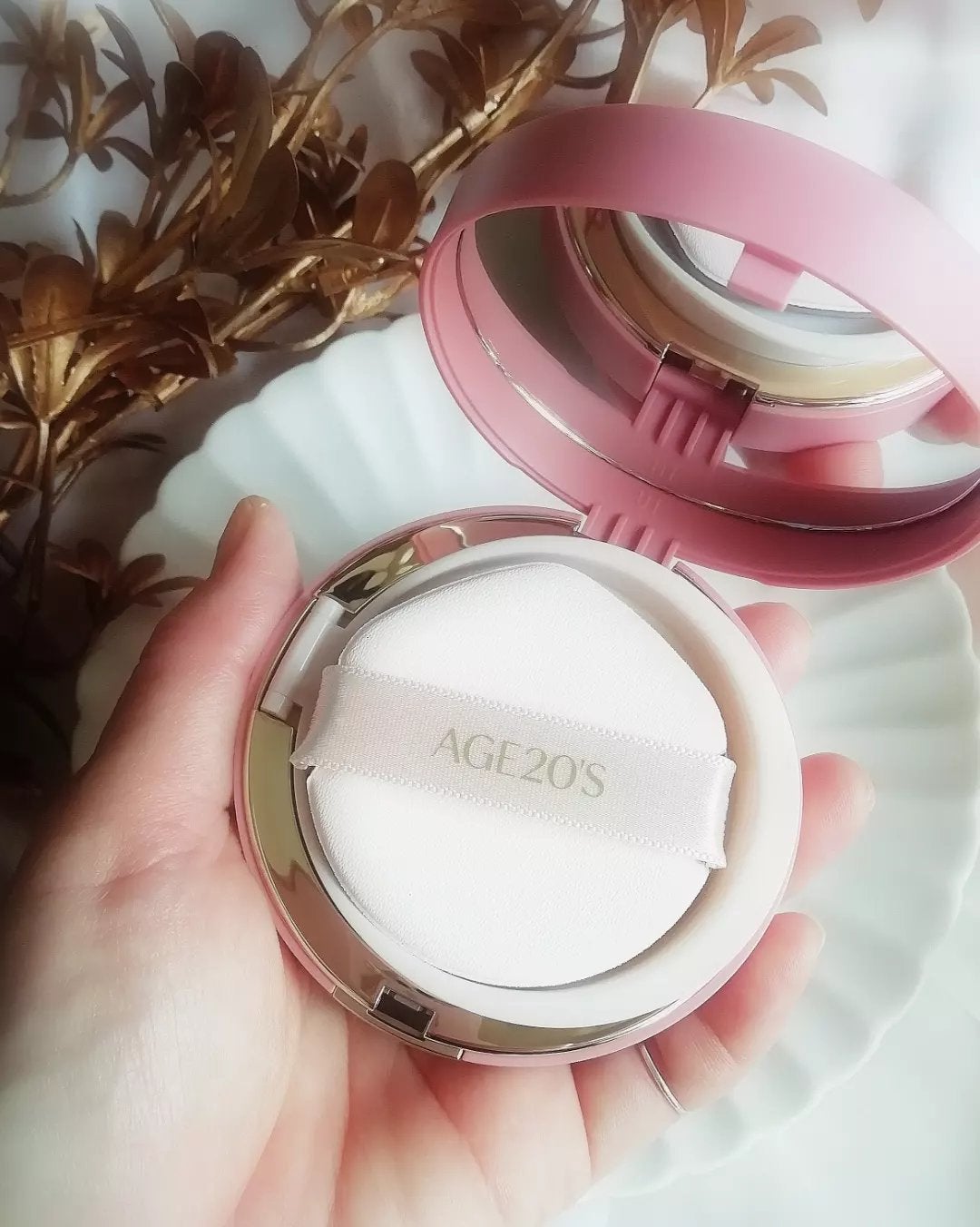 ヴェールヌーディ エッセンスパクトグロウ/AGE20’s/クリーム・エマルジョンファンデーションを使ったクチコミ(3枚目)