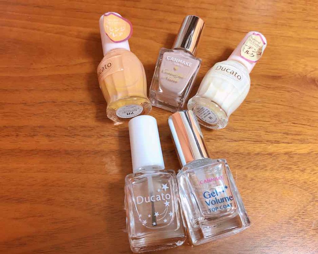 カラフルネイルズ/キャンメイク/マニキュアを使ったクチコミ(2枚目)