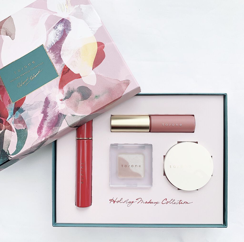 トーン ホリデー メイクアップ コレクション 2020/to/one/メイクアップキットを使ったクチコミ（1枚目）