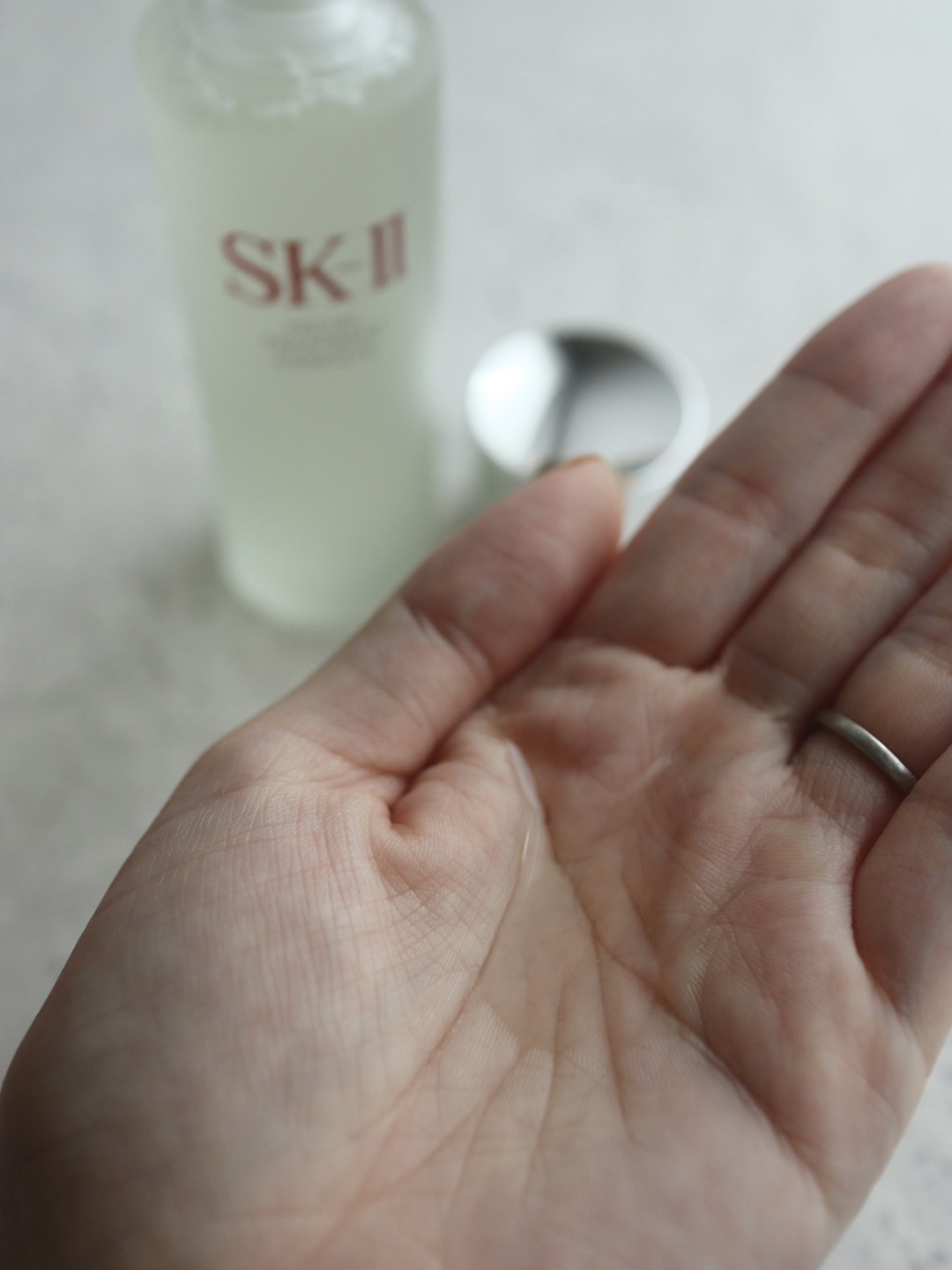 ジェノプティクス オーラ エッセンス/SK-II/美容液を使ったクチコミ（3枚目）