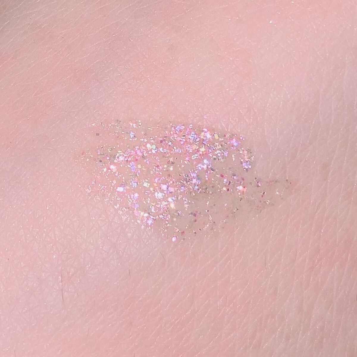 フーミー キララメライナー/WHOMEE/リキッドアイシャドウを使ったクチコミ(3枚目)