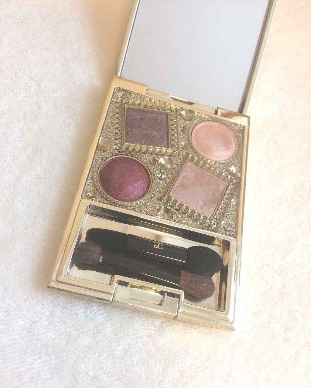 エレガンス ヌーヴェル アイズ/Elégance/アイシャドウパレットを使ったクチコミ(1枚目)