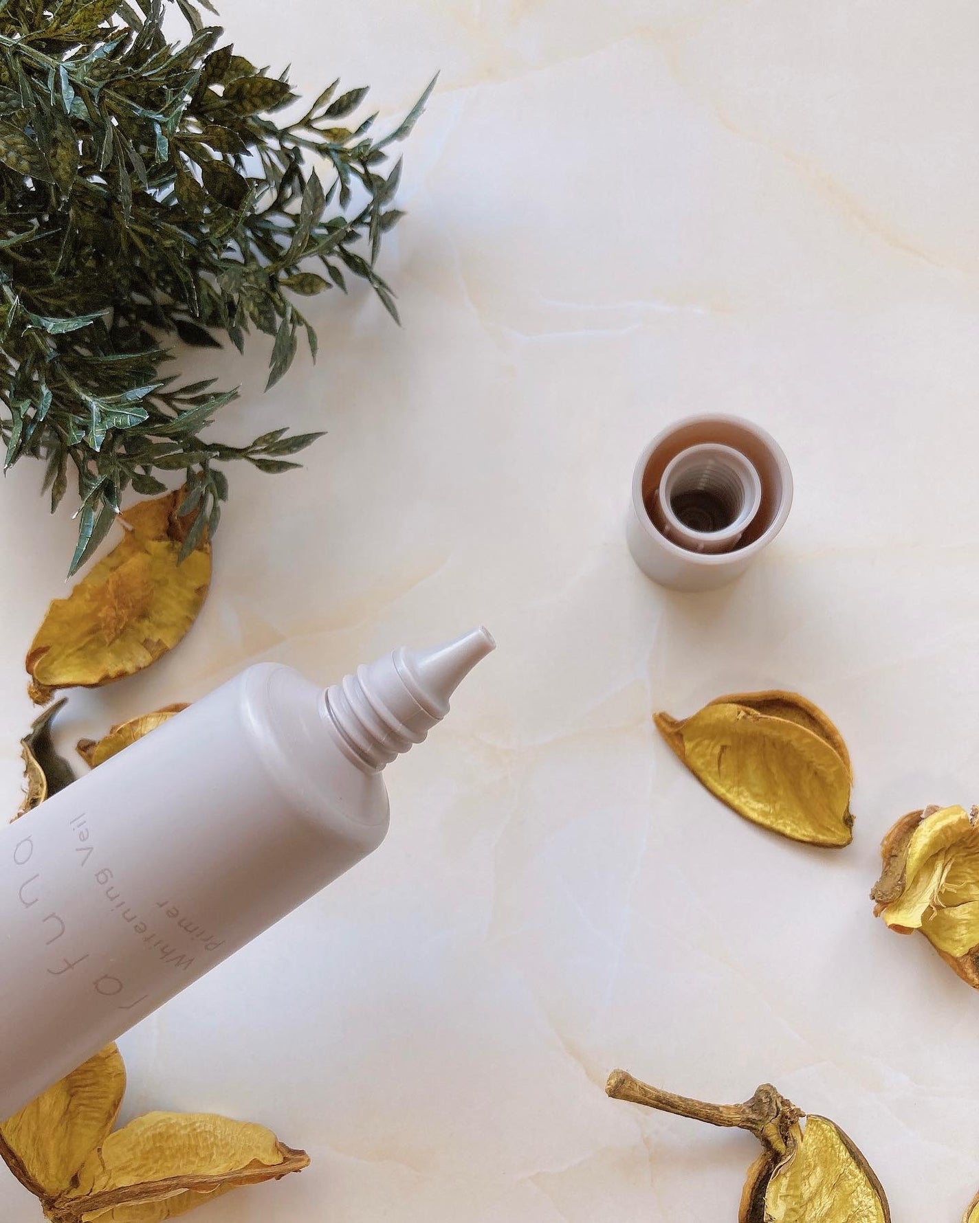 ホワイトニングヴェールプライマー/rafuna/化粧下地を使ったクチコミ(3枚目)