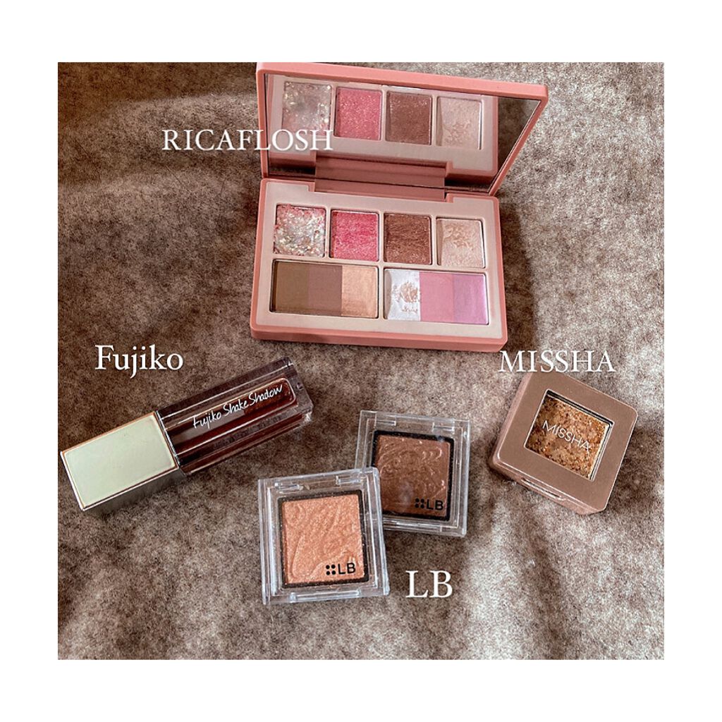 ムーミン on LIPS 「ラメ大好きっ子にオススメしたいアイシャドウたち!レビューは後程..」(1枚目)