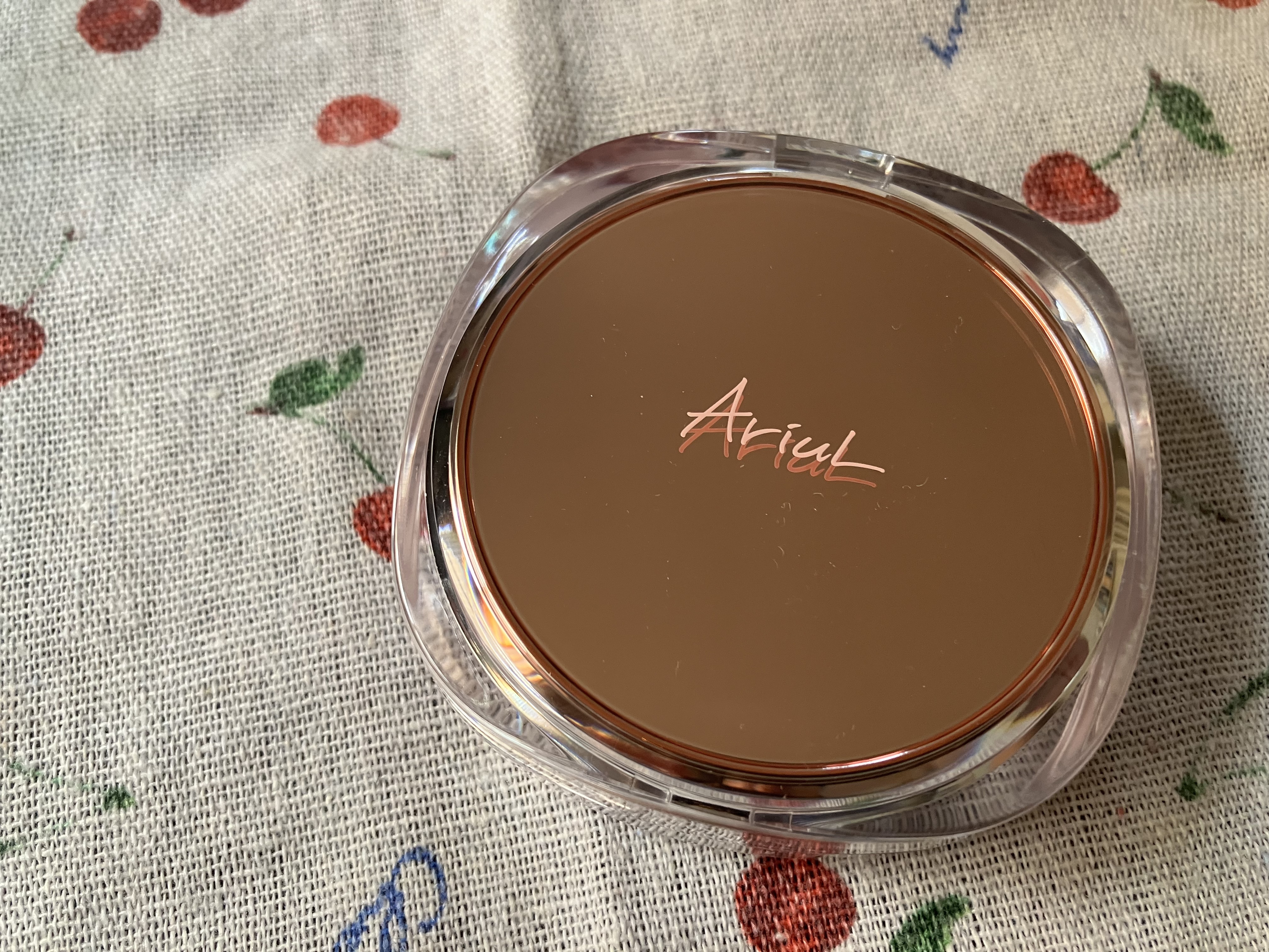 アリウル インクフェザーカバーラスティングクッション/Ariul/クッションファンデーションを使ったクチコミ（2枚目）