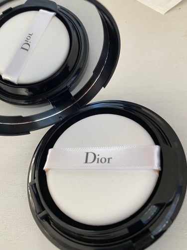 【旧】ディオールスキン フォーエヴァー クッション 1N ニュートラル<ニュー ルック エディション>（生産終了）/Dior/クッションファンデーションを使ったクチコミ（2枚目）