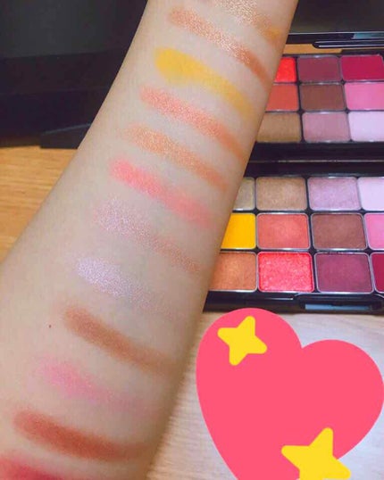 ピカシュウ アイ パレット‐サンダーショック/shu uemura/アイシャドウパレットを使ったクチコミ(4枚目)