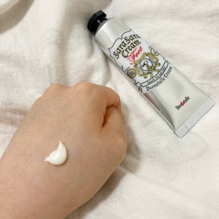 薬用足指さらさらクリーム/デオナチュレ/デオドラント・制汗剤を使ったクチコミ(2枚目)