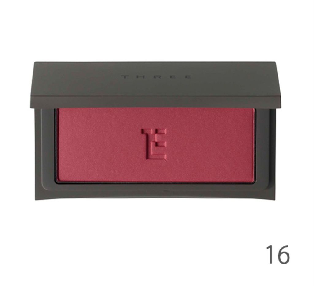 チーキーシークブラッシュ/THREE/パウダーチークを使ったクチコミ(4枚目)