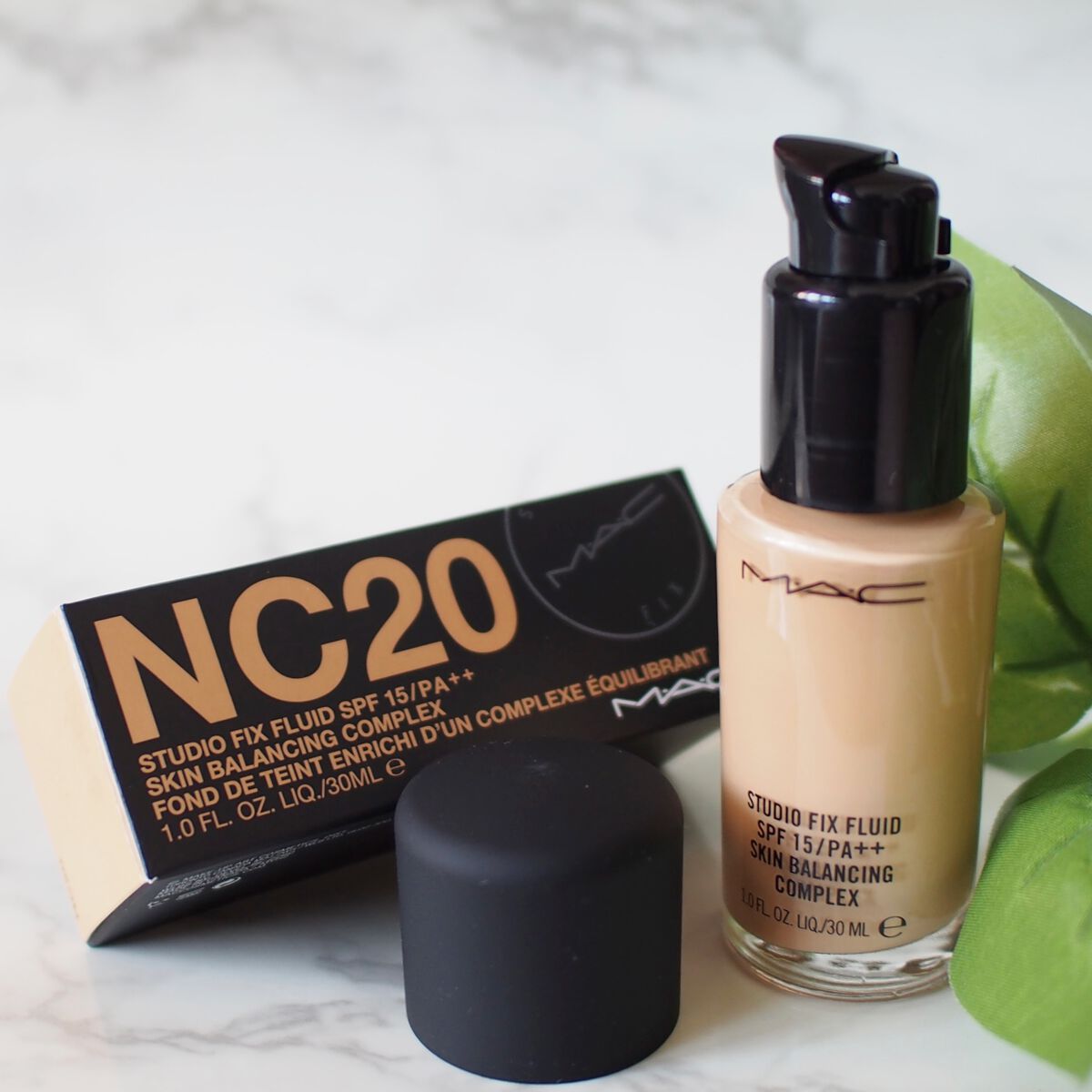 スタジオフィックス フルイッド SPF 15/M・A・C/リキッドファンデーションを使ったクチコミ(1枚目)