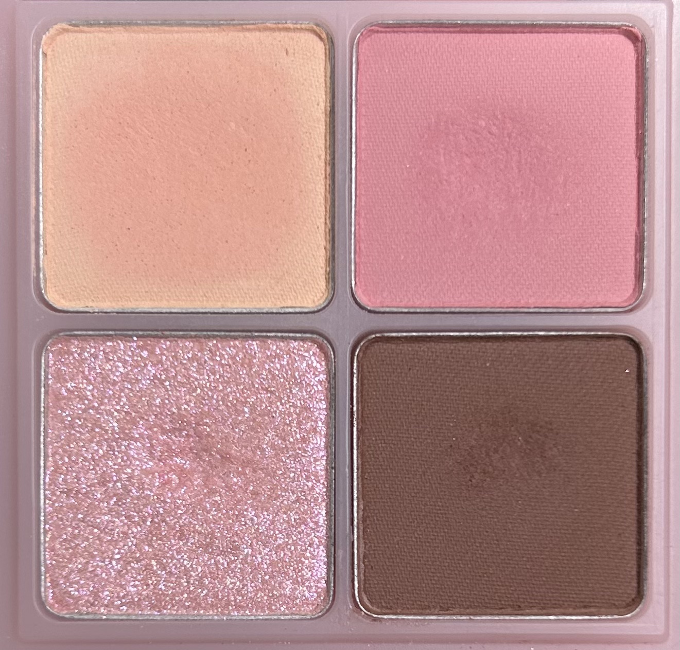 ベターザンアイズ ミルクシリーズ W03 ドライストロベリー/rom&nd/アイシャドウパレットを使ったクチコミ（2枚目）