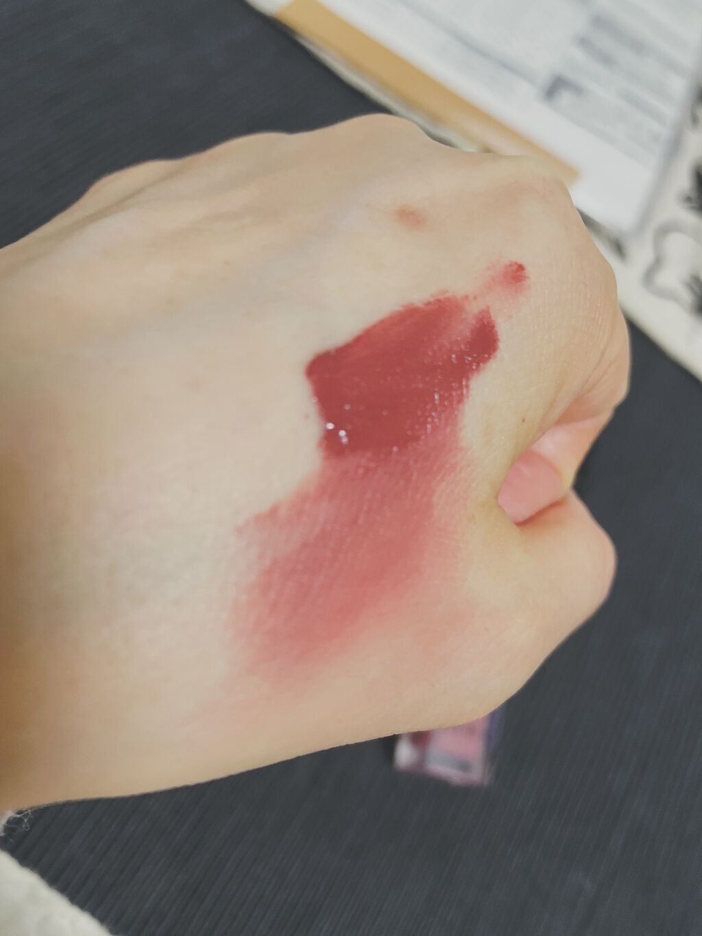 センシュアルパウダーマットリキッド 187 SEXUAL CHOCOLATE/HERA/口紅を使ったクチコミ（3枚目）