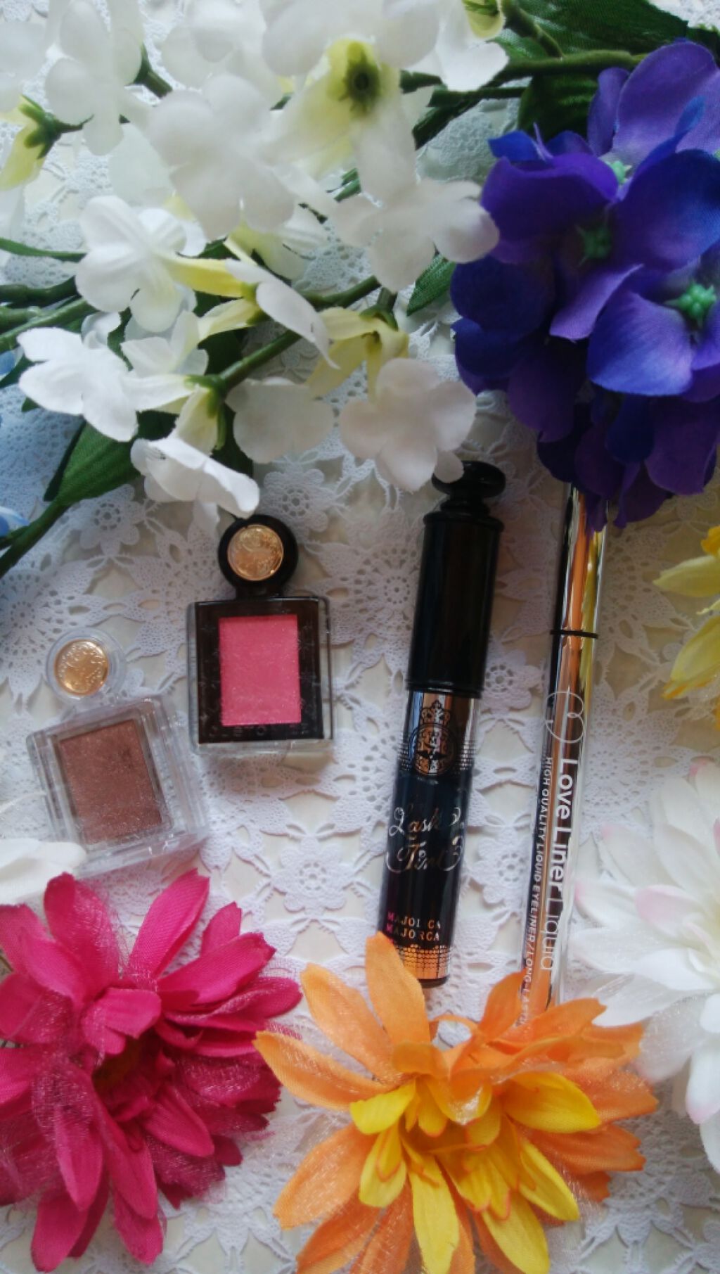 シャドーカスタマイズ/MAJOLICA MAJORCA/単色アイシャドウを使ったクチコミ(1枚目)