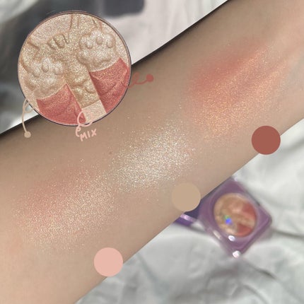 キャットハイライティングブラッシュ/ZEESEA/パウダーハイライトを使ったクチコミ(3枚目)