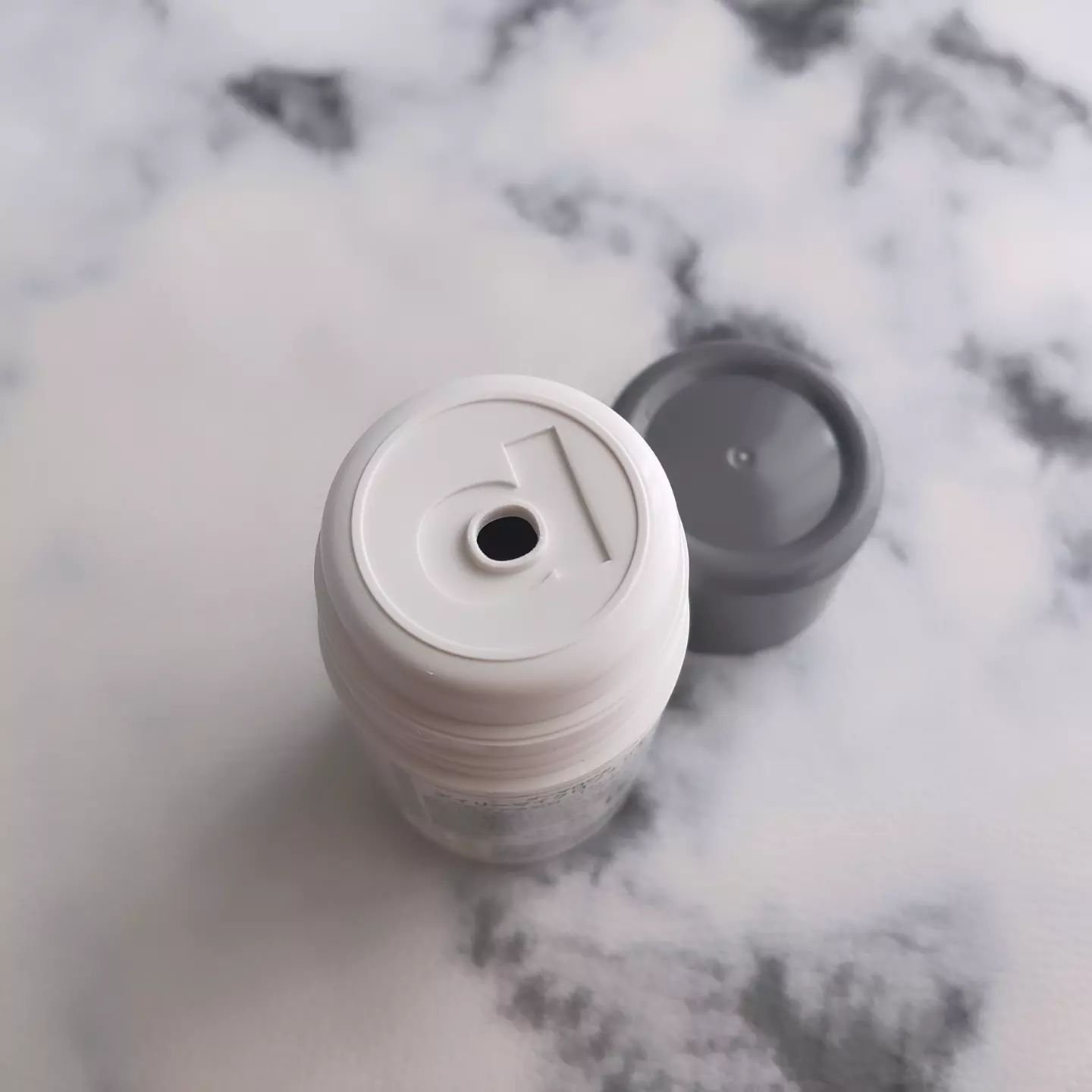 デイリーマイクロフォリエント 13g/ダーマロジカ/洗顔パウダーを使ったクチコミ（2枚目）