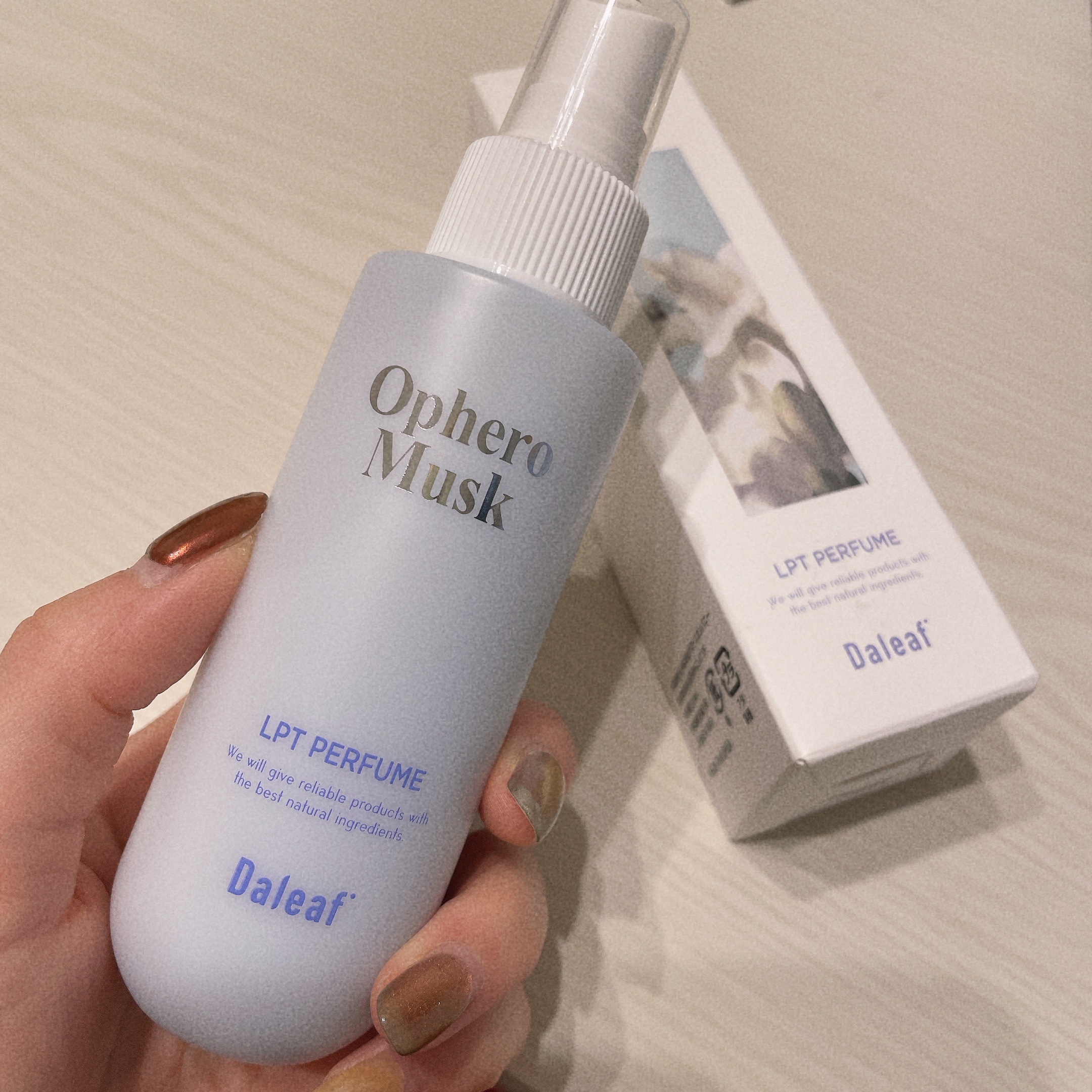 パフュームヘアパックインミスト Ophero Musk/Daleaf/アウトバストリートメントを使ったクチコミ（1枚目）