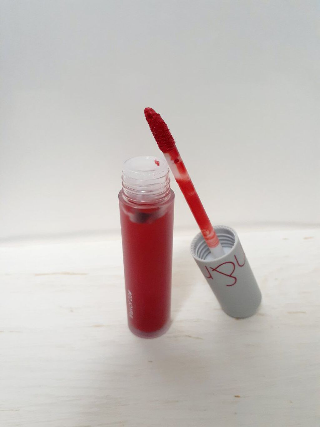 ゼロベルベットティント 02 ジョイフル(JOYFUL)/rom&nd/リップティントを使ったクチコミ（3枚目）