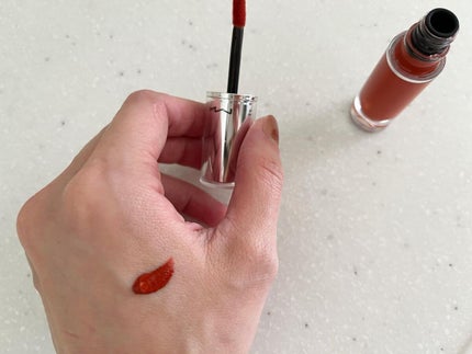 M·A·C ロックド キス インク リップカラー/M・A・C/口紅を使ったクチコミ(3枚目)