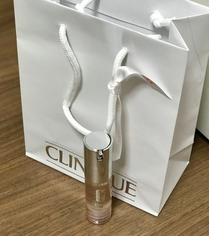 モイスチャー サージ 96 アイ コンセントレート/CLINIQUE/アイケア・アイクリームを使ったクチコミ(1枚目)