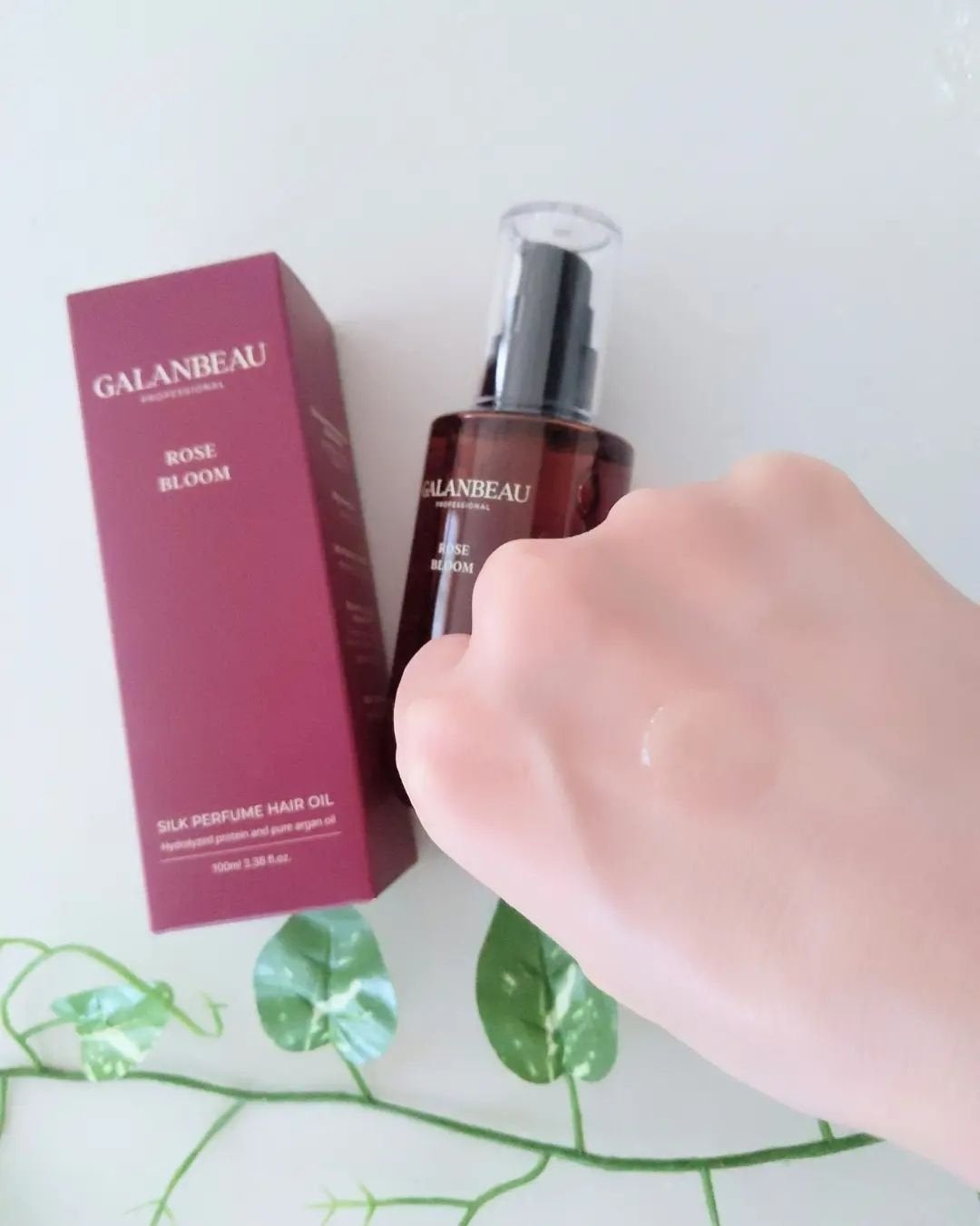 シルクパフュームヘアオイル(ローズブルーム)/ガランビュー/ヘアオイルを使ったクチコミ(3枚目)