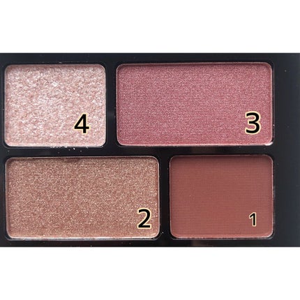 GENE TOKYO リラクシーアイシャドウ/DAISO/アイシャドウパレットを使ったクチコミ(2枚目)